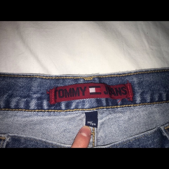 Vintage Tommy Hilfiger Jeans - Picture 5 of 7